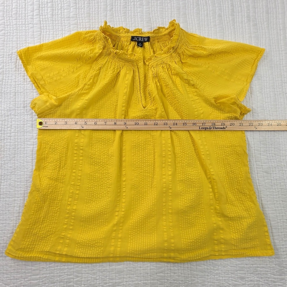 J Crew Ruffle V-Neck Blouse XL Butter Yellow Cotton Textured Short Sleeve Top - Picture 10 of 15